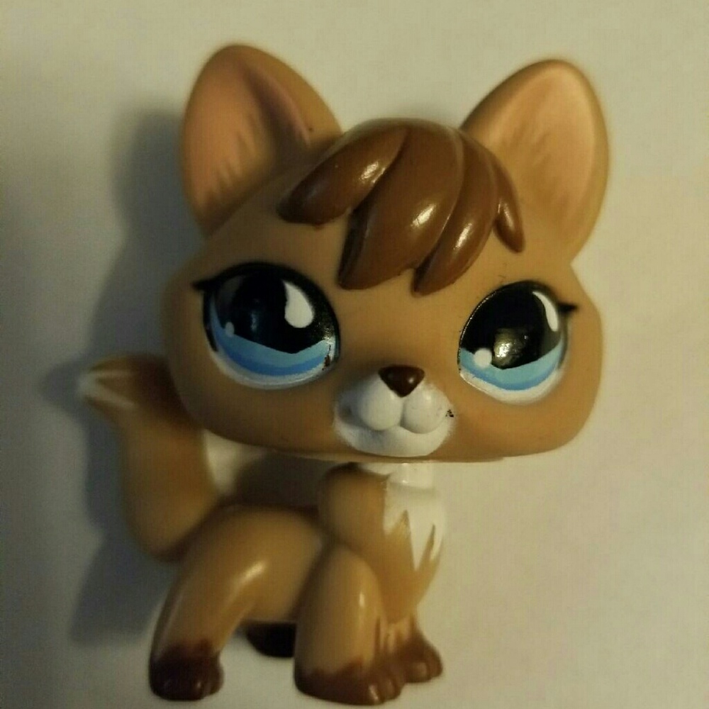 Littlest Pet Shop Brown Tan Fox #673